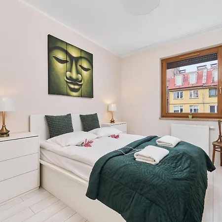 아파트 Na Szancach With Balcony By Renters
